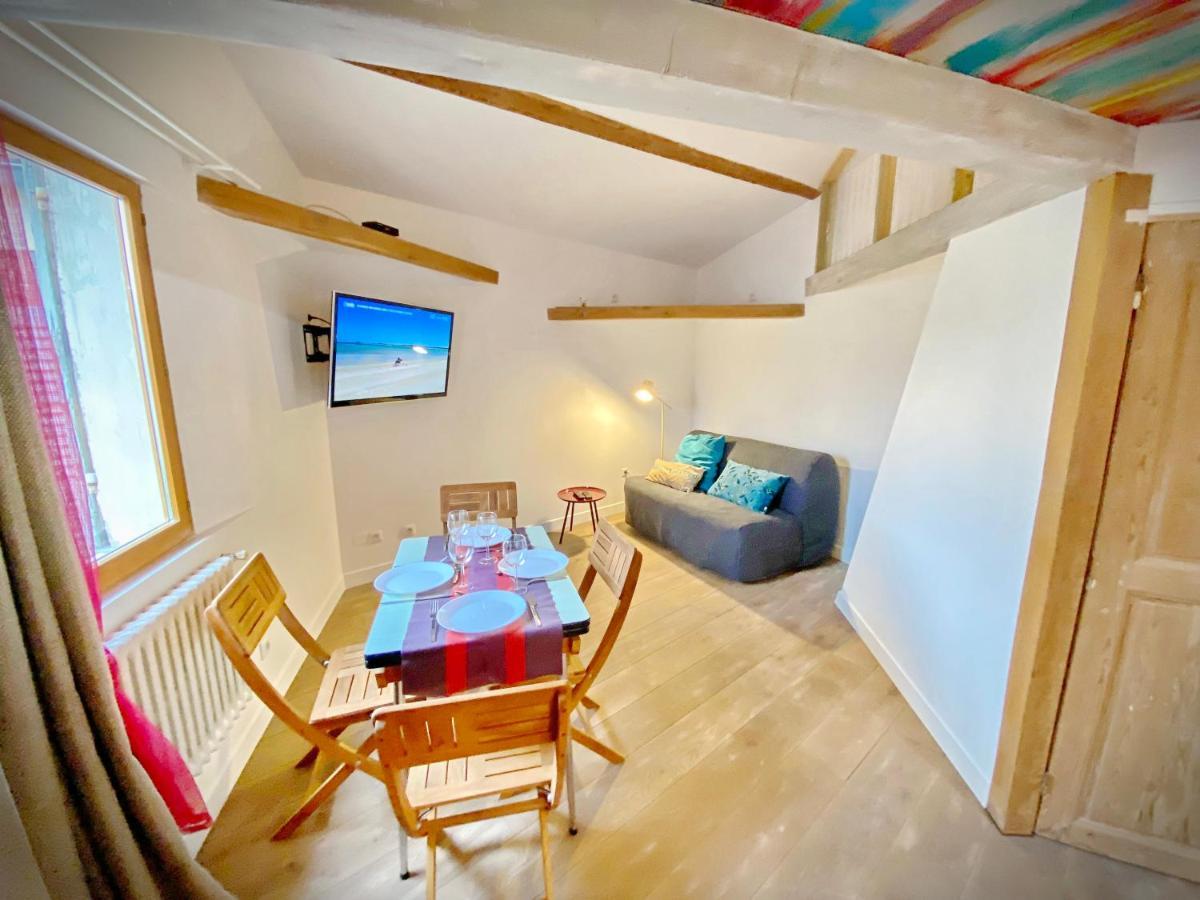 Atypique 1827 Apartment Marseille Bagian luar foto