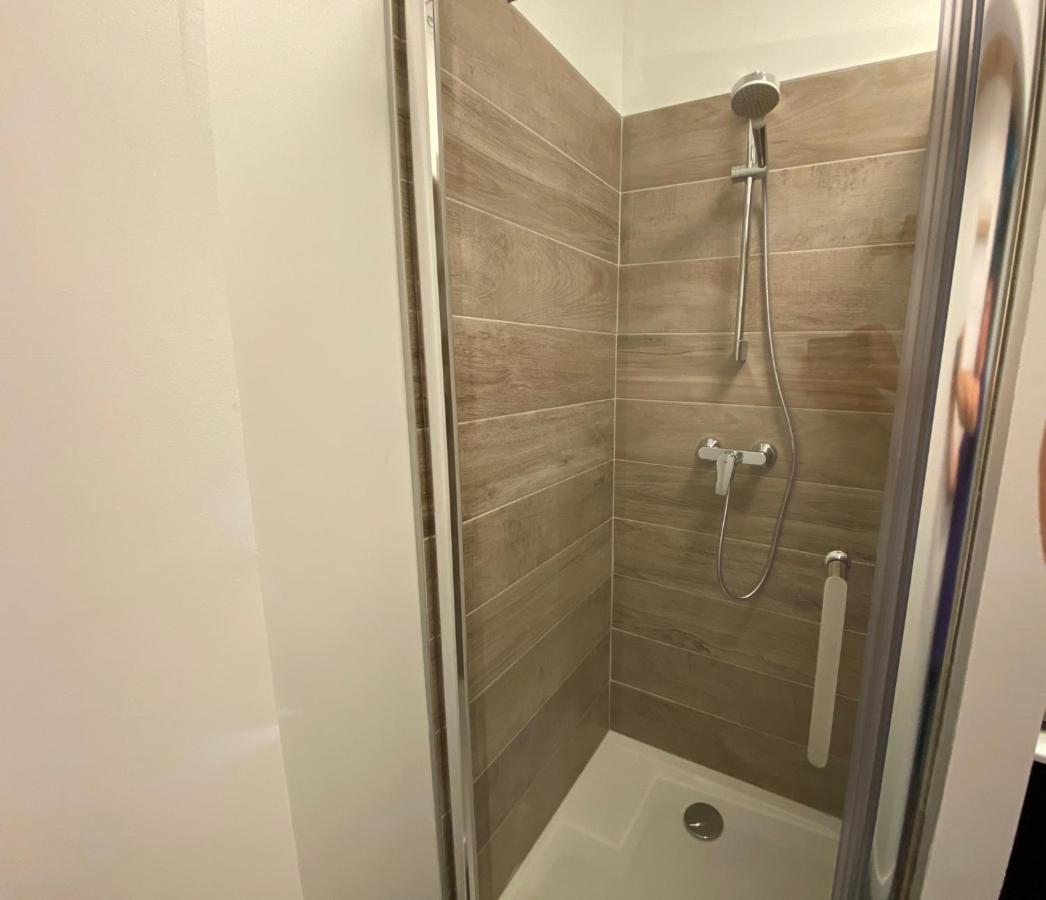Atypique 1827 Apartment Marseille Bagian luar foto